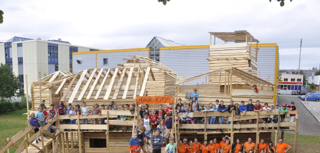 Abenteuer Hüttenbauen Seen Stadt WInterthur Sommerferienprogramm
